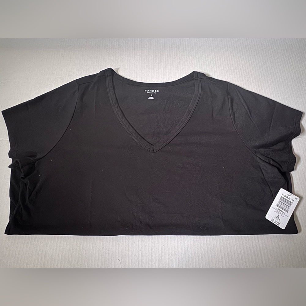NWT - Torrid Black V-Neck Short Sleeve Tee